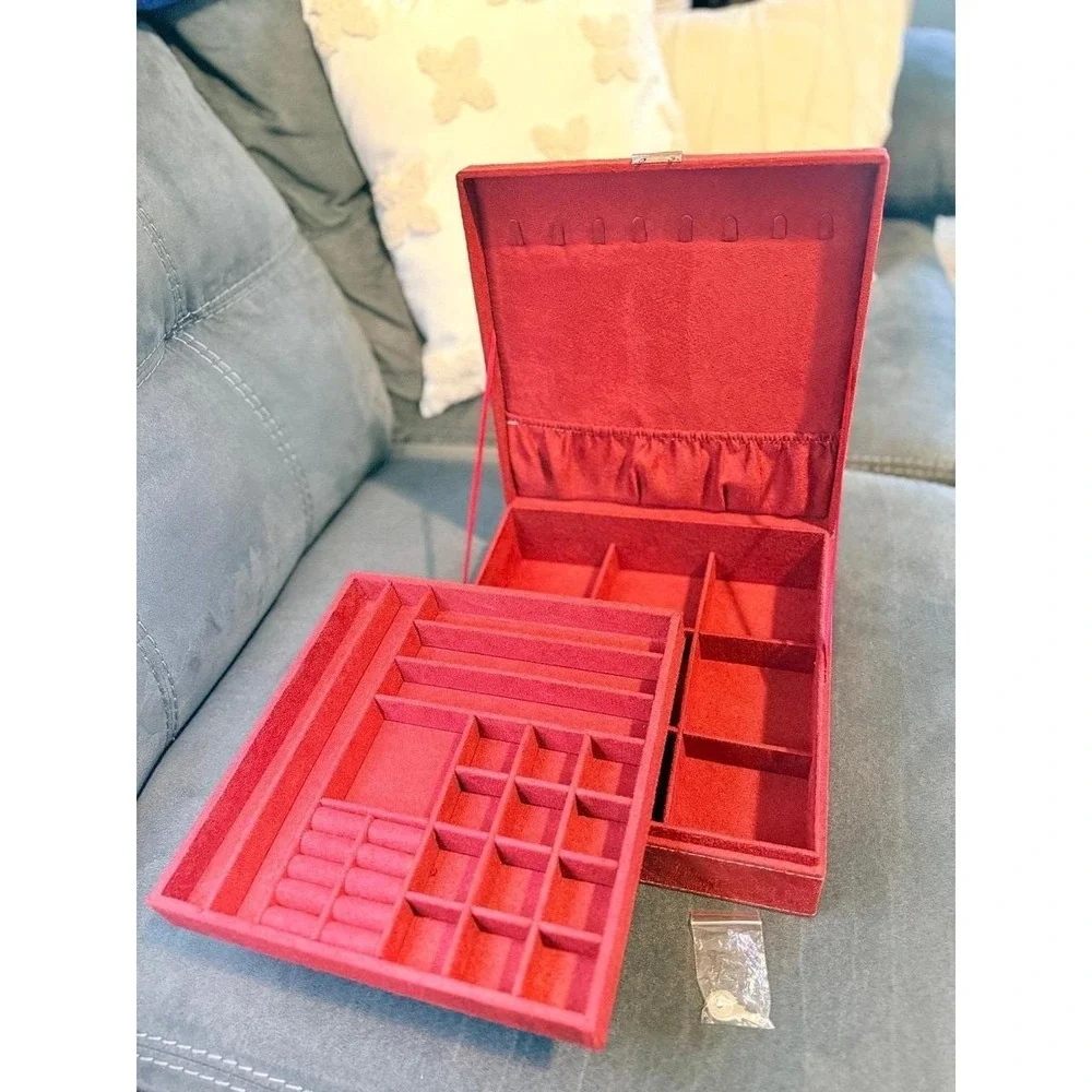 Vintage Red Velvet Jewelry Box with Key! in Fantastic Condition 10x10in Case